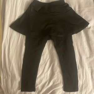 Youth girls skirt with yoga pants combined